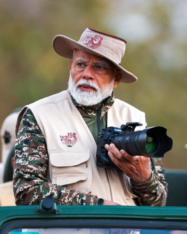 विश्व वन्यजीव दिवस पर PM मोदी पहुंचे गिर नेशनल पार्क, (World Wildlife Day)