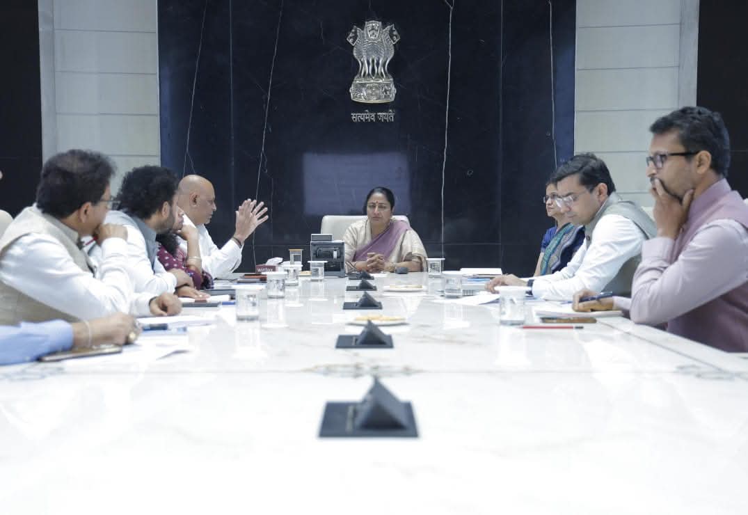 दिल्ली में अवैध शराब बेचने वालों की अब खैर नहीं – CM रेखा गुप्ता का बड़ा एक्शन!"