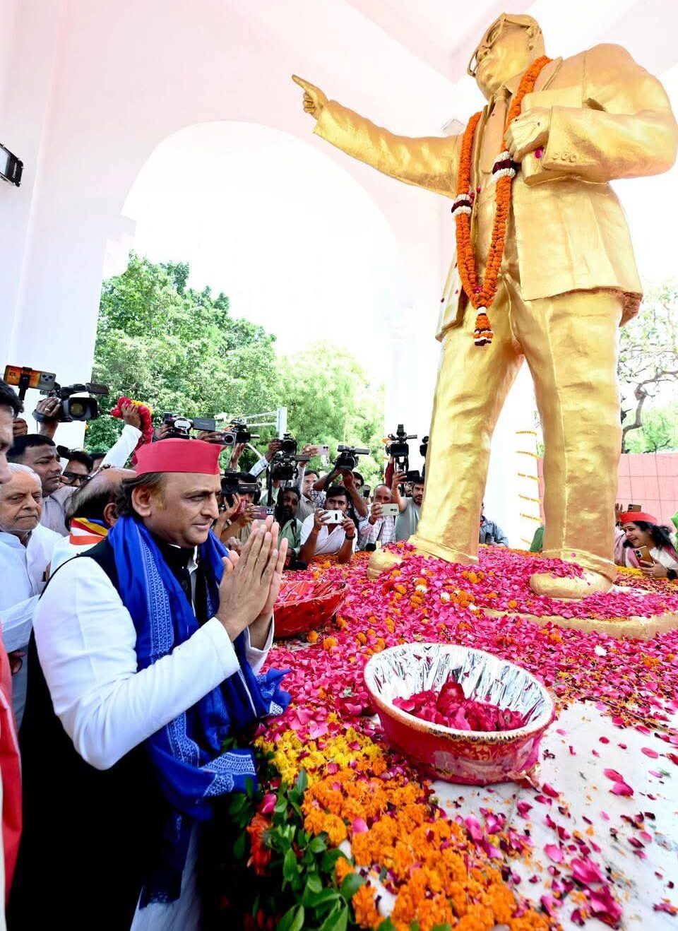 14 अप्रैल को अखिलेश ने लिया ‘सामाजिक न्याय के राज’ की स्थापना का संकल्प, बाबासाहेब के विचारों को लागू करने का आह्वान