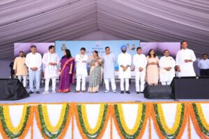 दिल्ली को जल संकट से राहत: मुख्यमंत्री रेखा गुप्ता और जल मंत्री प्रवेश साहिब सिंह ने शुरू की 1,111 जल टैंकर सेवा