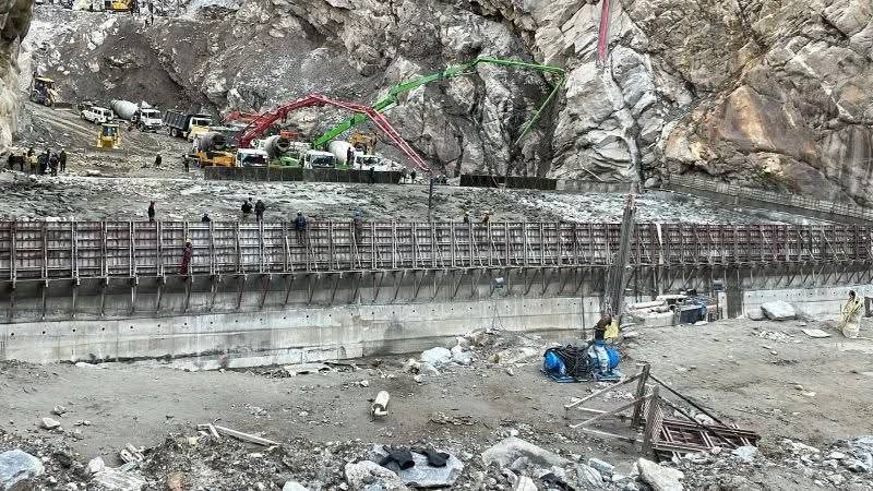 रतले जलविद्युत परियोजना पर तेज़ी से काम जारी, 24x7 हो रहा निर्माण कार्य