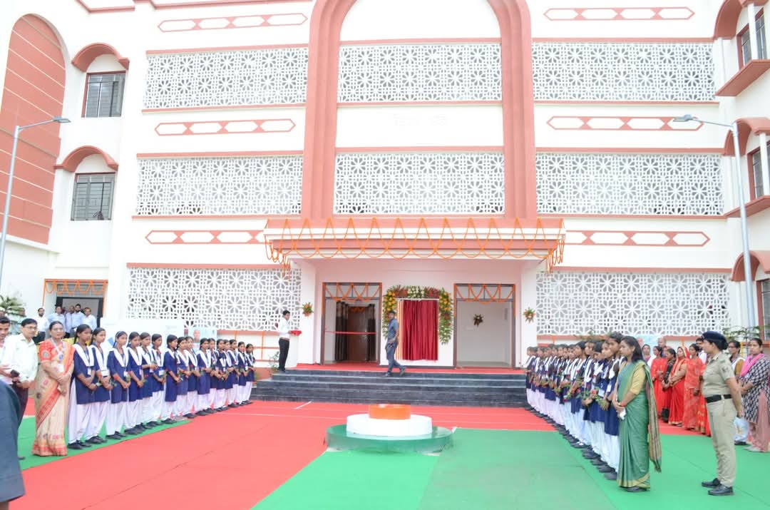 बाढ़ में विकास को नई गति: मुख्यमंत्री नीतीश कुमार ने कई नवनिर्मित भवनों का किया लोकार्पण