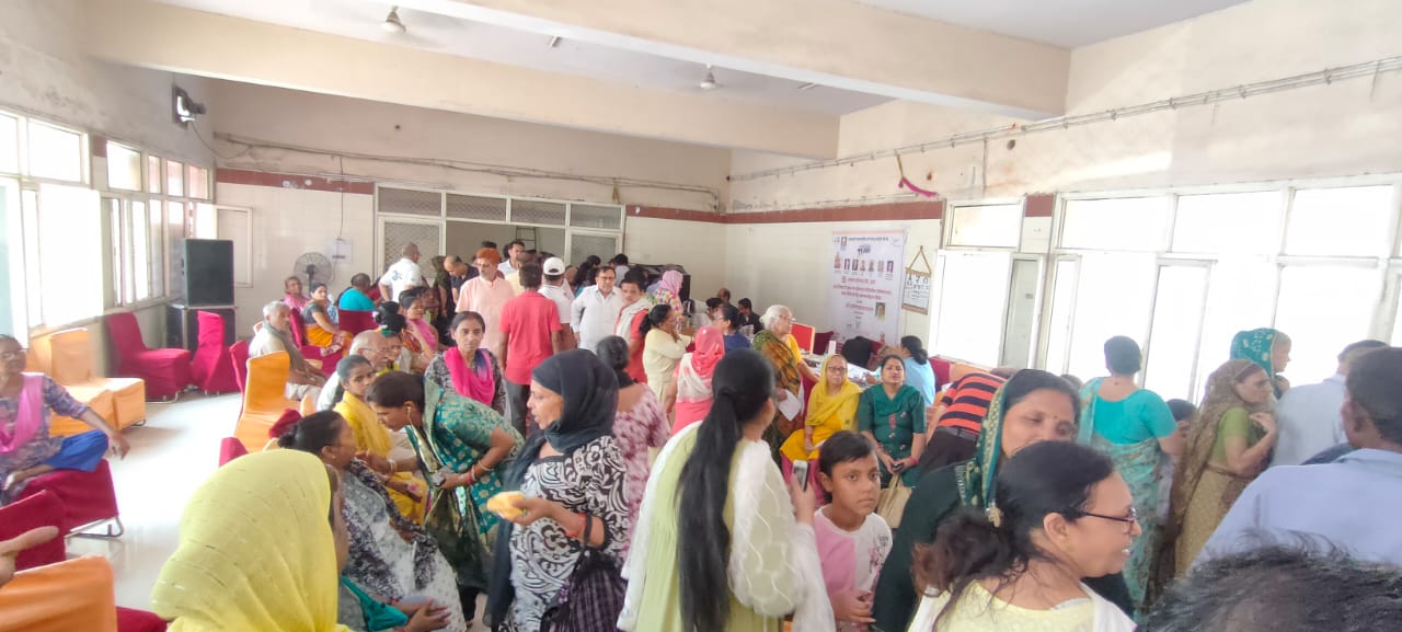 11 वर्ष: सेवा, सुशासन और गरीब कल्याण के तहत चांदनी चौक में विशाल चिकित्सा शिविर का आयोजन"