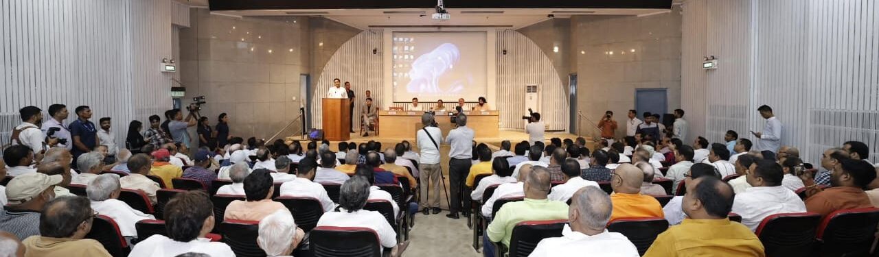 कांवड़ यात्रा 2025 की तैयारियों पर सीएम रेखा गुप्ता ने की उच्चस्तरीय बैठक, हर शिवभक्त को मिलेगी सुविधा, सुरक्षा और सम्मान 