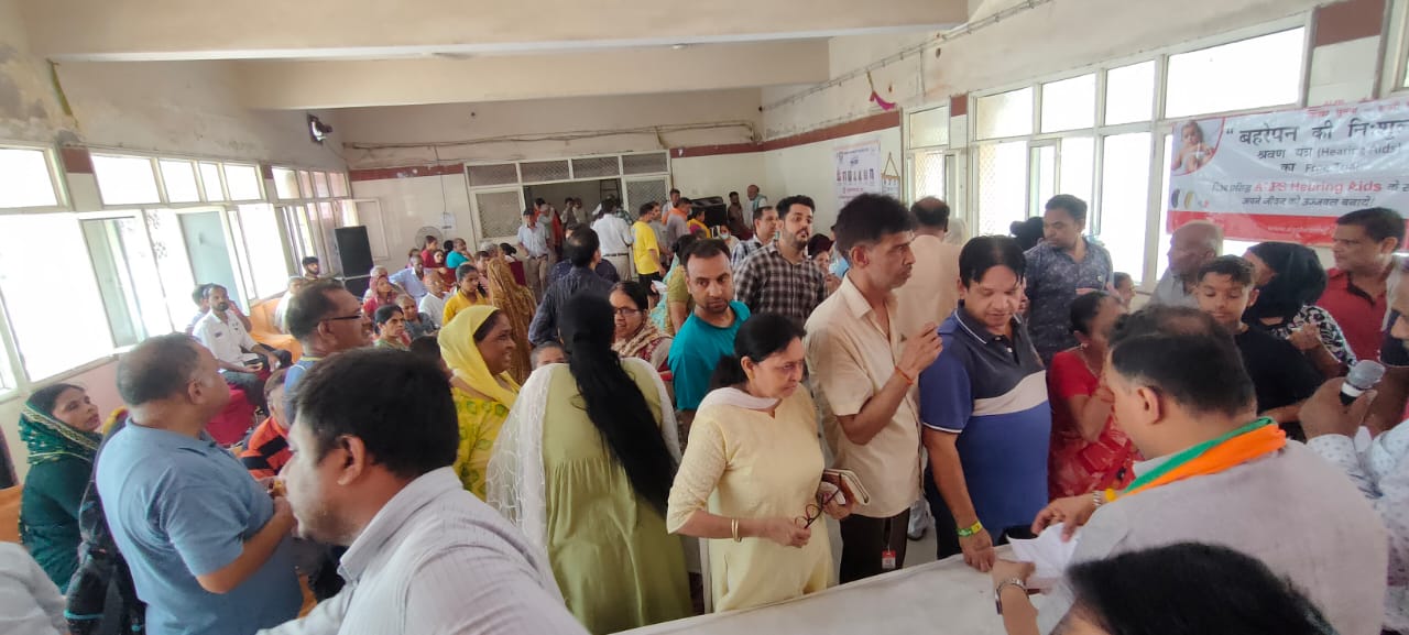11 वर्ष: सेवा, सुशासन और गरीब कल्याण के तहत चांदनी चौक में विशाल चिकित्सा शिविर का आयोजन"