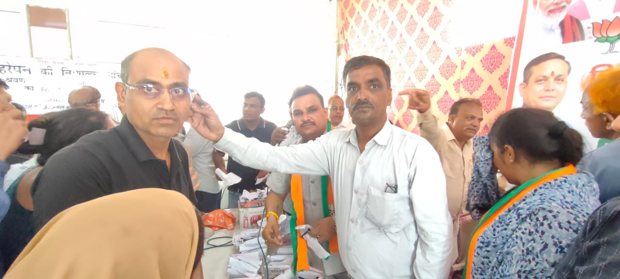 11 वर्ष: सेवा, सुशासन और गरीब कल्याण के तहत चांदनी चौक में विशाल चिकित्सा शिविर का आयोजन"