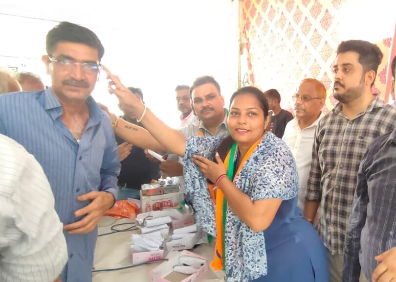 11 वर्ष: सेवा, सुशासन और गरीब कल्याण के तहत चांदनी चौक में विशाल चिकित्सा शिविर का आयोजन"