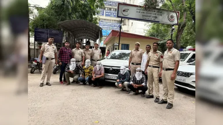 दिल्ली पुलिस ने बड़ी सफलता हासिल की, पांच कुशल किडनैपर गिरफ्तार।