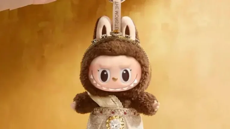 Labubu Doll Trend: लाबुबू डॉल क्या है, लोग इस डरावनी लुक और शैतानी मुस्कान वाली गुड़िया को क्यों खरीद रहे हैं