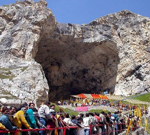 अमरनाथ यात्रा 2025: अब तक 2.73 लाख श्रद्धालुओं ने किए बाबा बर्फानी के दर्शन, सुरक्षा के कड़े इंतजाम