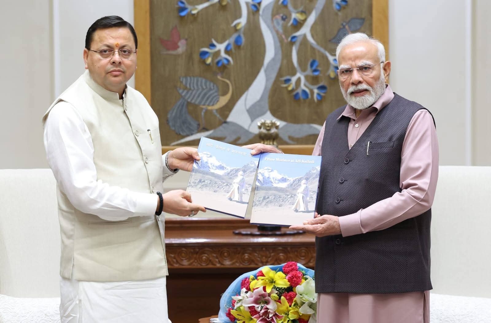 CM: पुष्कर सिंह धामी ने प्रधानमंत्री नरेंद्र मोदी से की भेंट, उत्तराखंड विकास पर हुई व्यापक चर्चा
