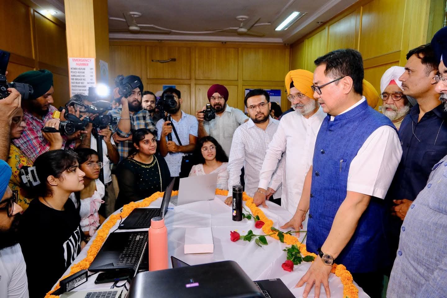 किरण रिजिजू ने दिल्‍ली में गुरुद्वारा प्रबंधन समिति के प्रशिक्षण केंद्र का उद्घाटन किया