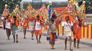 सावन में विश्व हिंदू परिषद की पहल: दिल्ली में दुकानों को मिल रहा 'सनातनी सर्टिफिकेट'