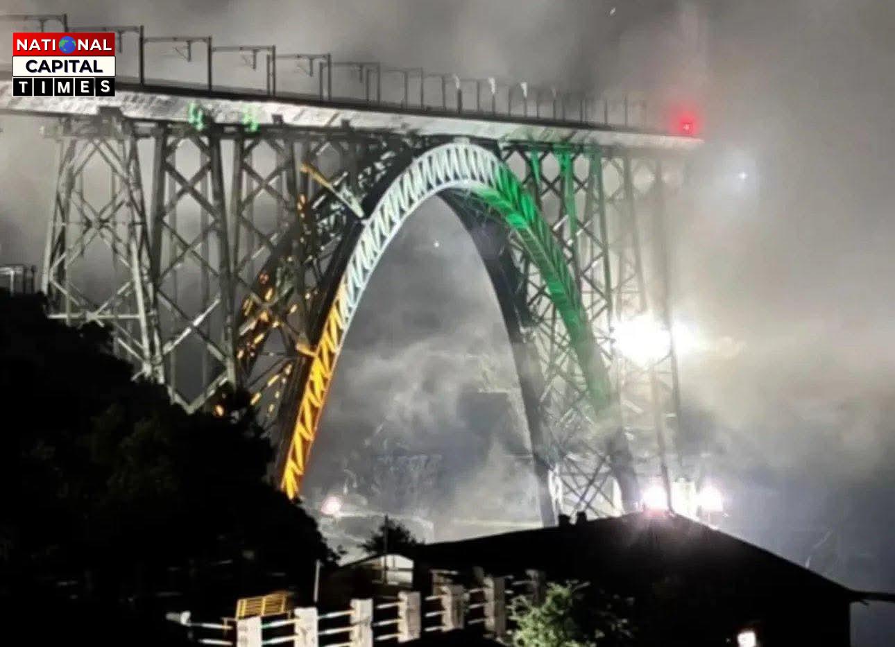 Chenab Bridge: 15 अगस्त स्वतंत्रता दिवस पर चिनाब ब्रिज पर तिरंगे की जगमगाहट