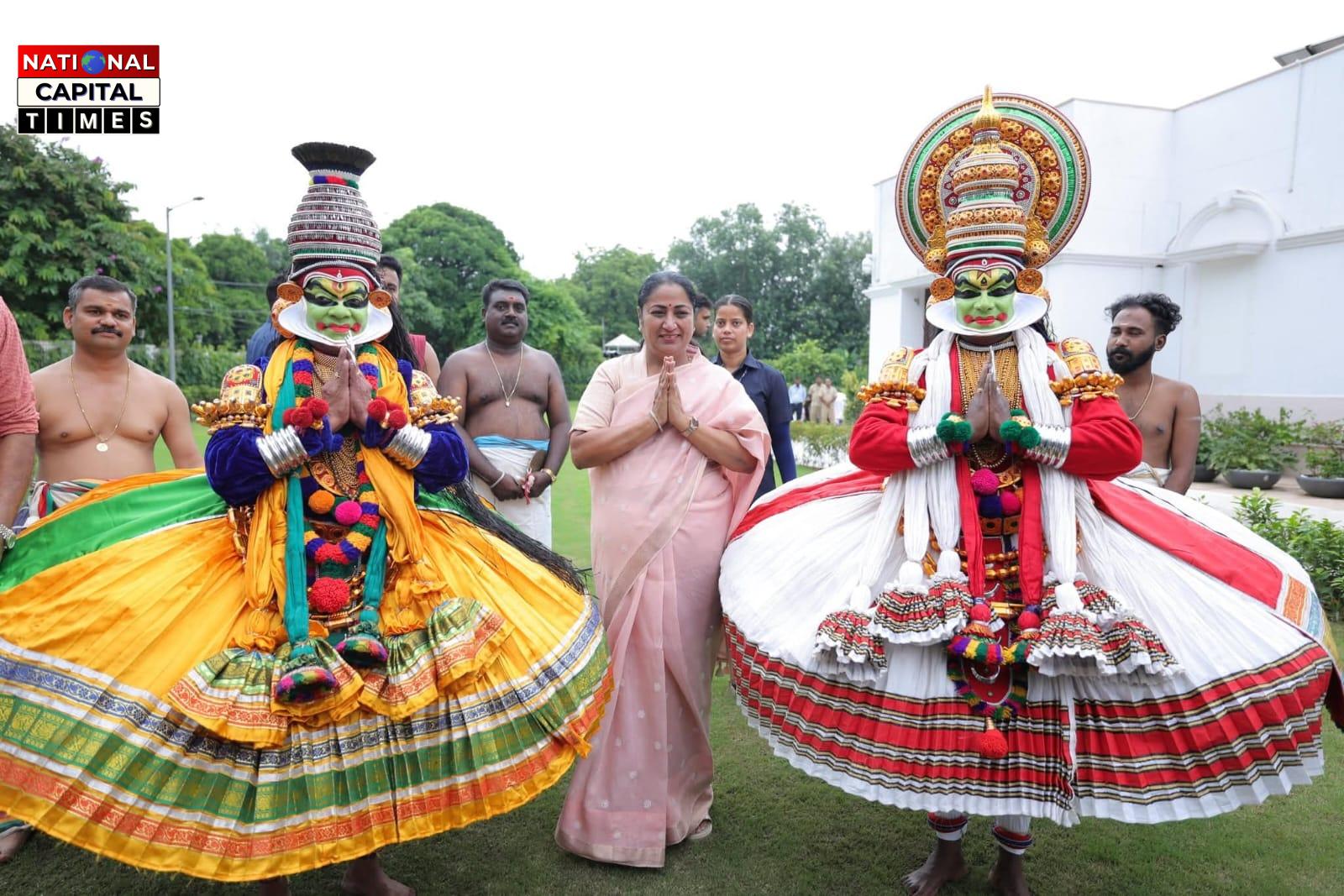 CM: रेखा गुप्ता ने जन सेवा सदन में ओणम उत्सव की दी बधाई, कहा – “ओणम सौहार्द, समृद्धि और कृतज्ञता का शाश्वत पर्व है