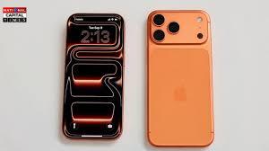 iPhone 17 सीरीज की पहली सेल शुरू, स्टोरों पर उमड़ी भारी भीड़