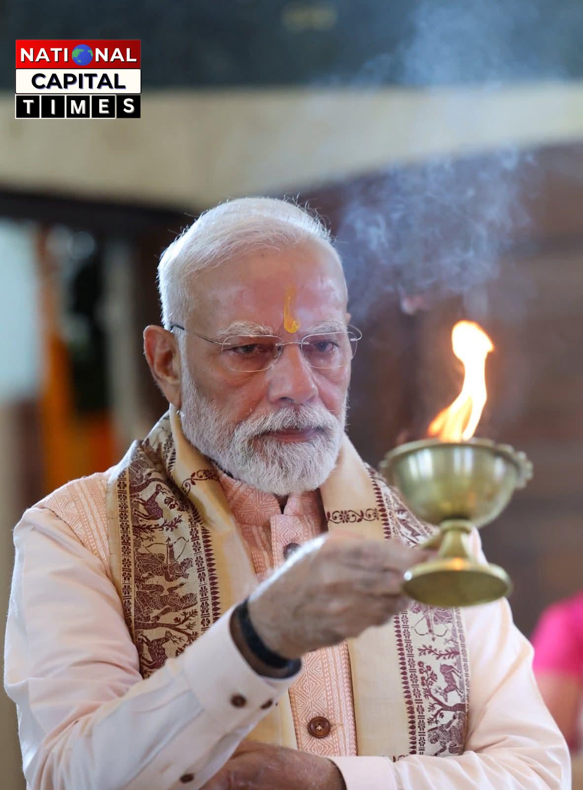 दिल्ली: PM मोदी ने मनाया दुर्गा पूजा का उत्सव, जताई एकता और सांस्कृतिक समृद्धि की भावना