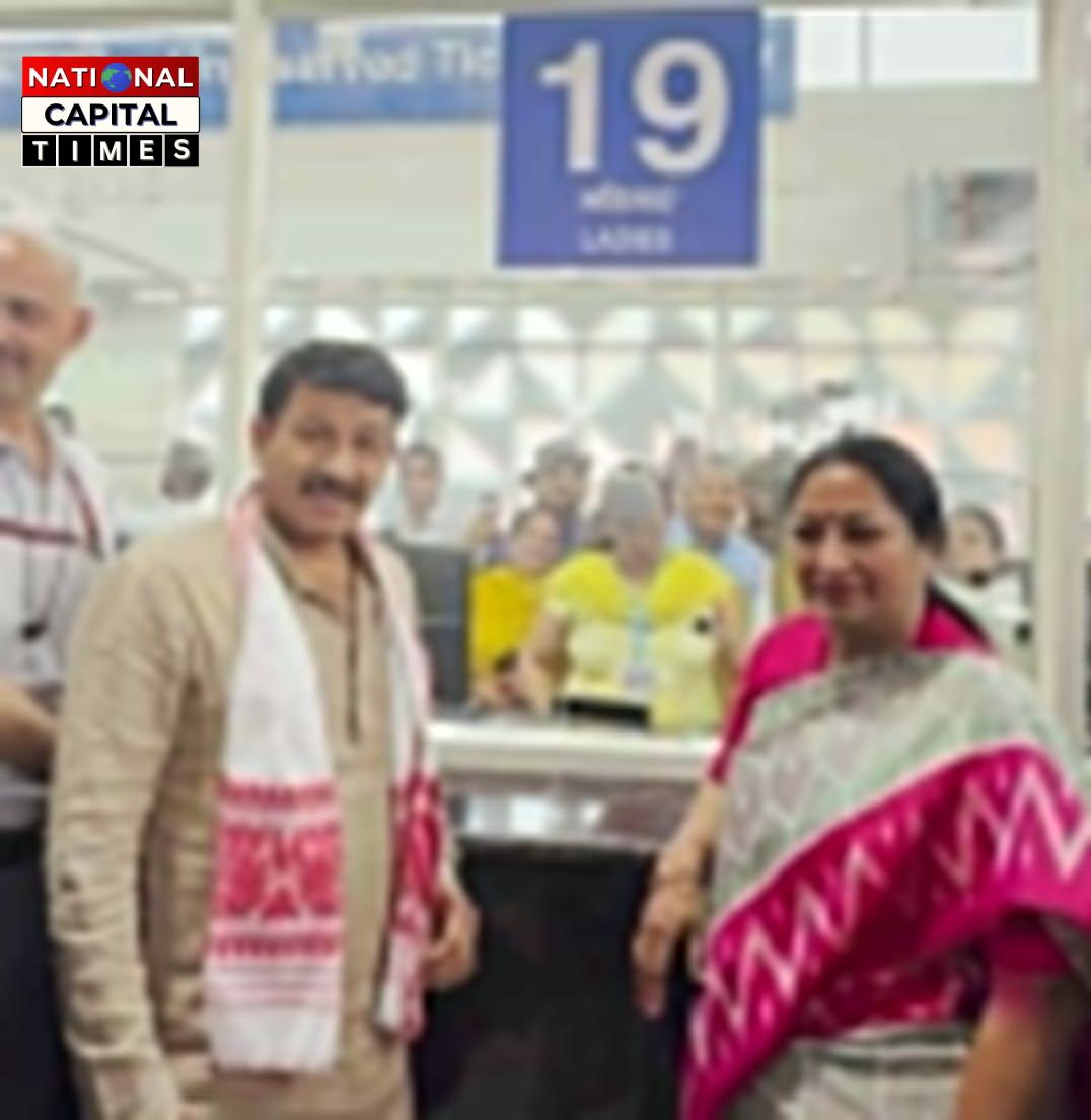 छठ और दीपावली पर्व के मद्देनजर CM: रेखा गुप्ता ने नई दिल्ली रेलवे स्टेशन पर यात्री सुविधाओं का निरीक्षण किया