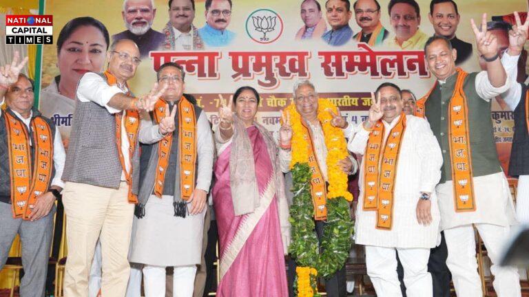 Delhi: उप-चुनाव 2025: चांदनी चौक के वार्ड 74 में BJP प्रत्याशी सुमन कुमार गुप्ता के समर्थन में सीएम रेखा गुप्ता की जनसभा