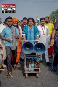 बागेश्वर धाम पदयात्रा के 6 वें दिन उमड़ा आस्था का सैलाब, साध्वी प्रज्ञा बोलीं – “सनातन एकता देखकर जल रहे हैं लोग”