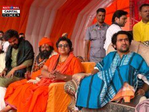 बागेश्वर धाम पदयात्रा के 6 वें दिन उमड़ा आस्था का सैलाब, साध्वी प्रज्ञा बोलीं – “सनातन एकता देखकर जल रहे हैं लोग”